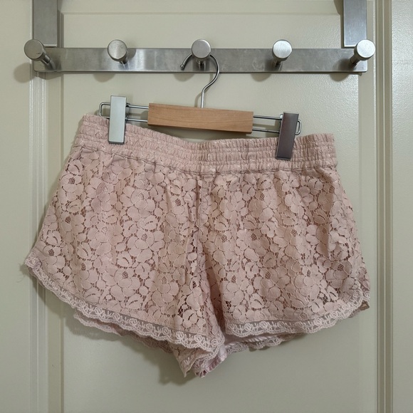 Talula Shorts - Crochet Pink - Picture 2 of 3